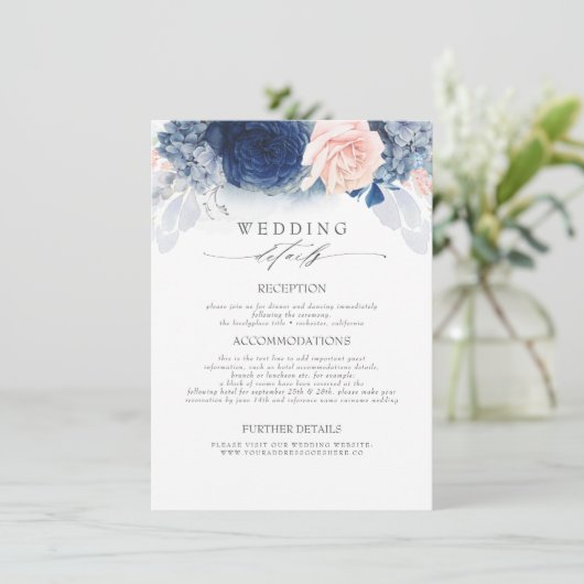 Blauw en Blush Gekleurde Bloemen Bruiloft Informat Informatiekaartje (Staand voorkant)