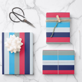 Blauw en bordeauxrood gestreept inpakpapier vel
