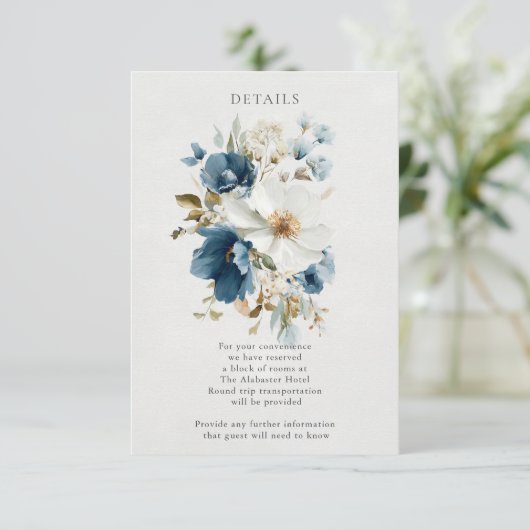Blauw en Crème Schilderachtige Bloemen Informatiekaartje (Staand voorkant)