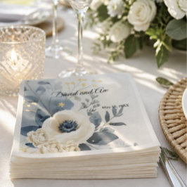 Blauw en crèmekleurige en witte bloemencocktailser servet