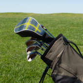 Blauw en geel geruite patroon golfheadcover (Insitu)