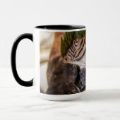 Blauw en gele ara-portret mok (Links)