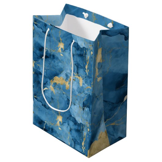 Blauw en goud marmeren vloeibare stijl patroon medium cadeauzakje (Voorkant Gekanteld)