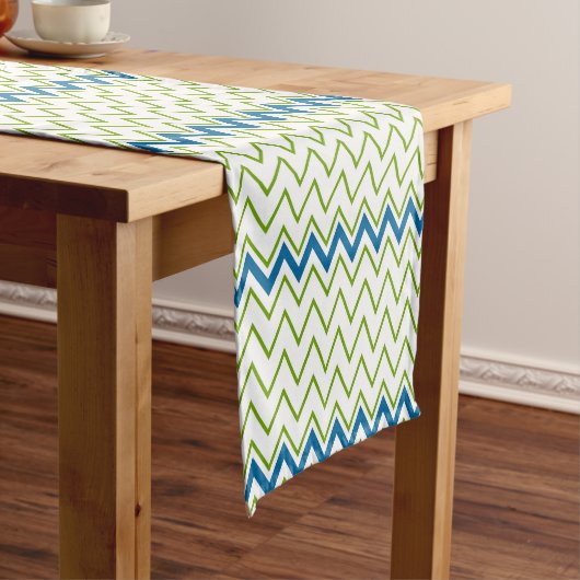 Blauw en groen Chevron Pattern Korte Tafelloper (Voorbeeld)