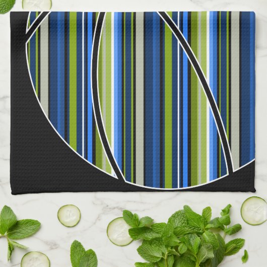 Blauw en groen gestreept basketbalontwerp op zwart theedoek (Gevouwen)