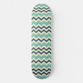 Blauw en Grungy Chevron Patroon Persoonlijk Skateboard (Voorkant)