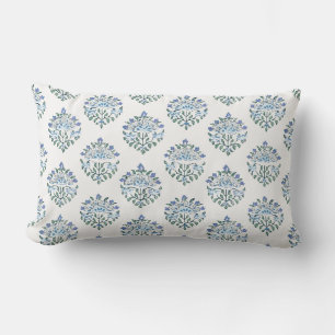 Blauw en ivoor handblock medaillonprint kussen