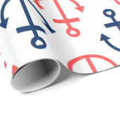 Blauw- en koraalkleuren in witte kleuren cadeaupapier (Rol Hoek)