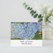 Blauw en mauve trouw Hydrangea Aankondigingskaart (Staand voorkant)