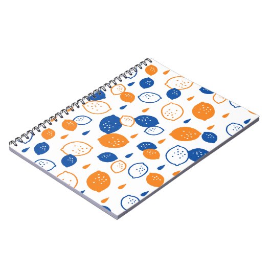 Blauw en Oranje citroenpatroon Speels fruitthema Notitieboek (Linkerzijde)