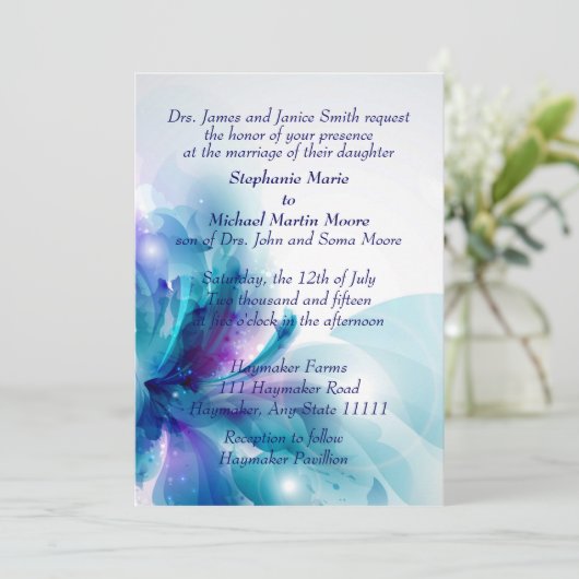 Blauw en Paarse Bloemen Ontwerp Bruiloft Uitnodigi Kaart (Staand voorkant)