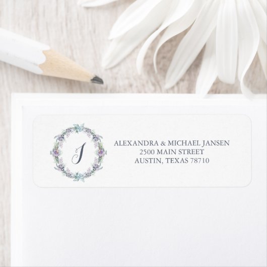 Blauw en Paarse Bloemenkrans Bruiloft Monogram Etiket (Insitu)