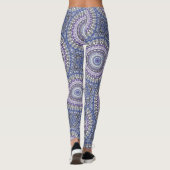 Blauw en Paarse Mandala geometrisch cirkelpatroon Leggings (Achterkant)