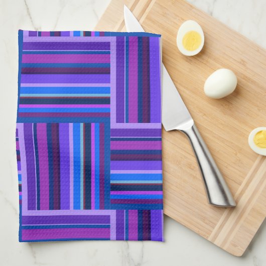 Blauw- en paarse snijstroken theedoek (Quarter Fold)