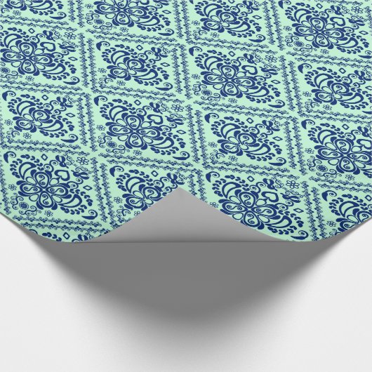 Blauw en pastel groene "Floral Damaskers" Cadeaupapier (Hoek)