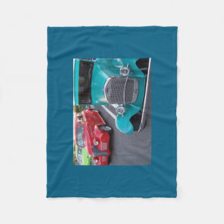 Blauw en rood antiek autodeken van fleece deken