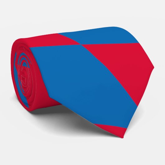 Blauw en Rood Bavaria Diamond Flag Patroon Stropdas (Opgerold)