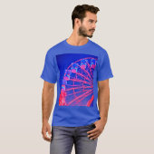 Blauw en rood reuzenrad t-shirt (Voorkant volledig)