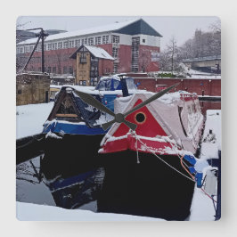Blauw en rood schip vierkante klok