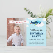 Blauw en rood vliegtuig foto verjaardagsfeestje kaart (Staand voorkant)