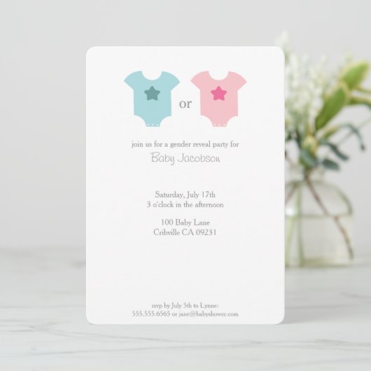 Blauw en roze Baby Bodysuit Baby Uitnodiging openb (Staand voorkant)