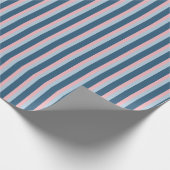 Blauw en roze gestreept cadeaupapier (Hoek)