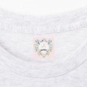 Blauw en roze Grandmillennial Ribbon Crest Labels (Aangebracht)