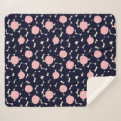 Blauw en roze groot stippatroon sherpa deken (Voorkant (horizontaal))