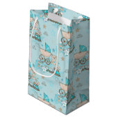 BLAUW- EN TAN BABY-BEER PRAM-TREINEN KLEIN CADEAUZAKJE (Achterkant Gekanteld)