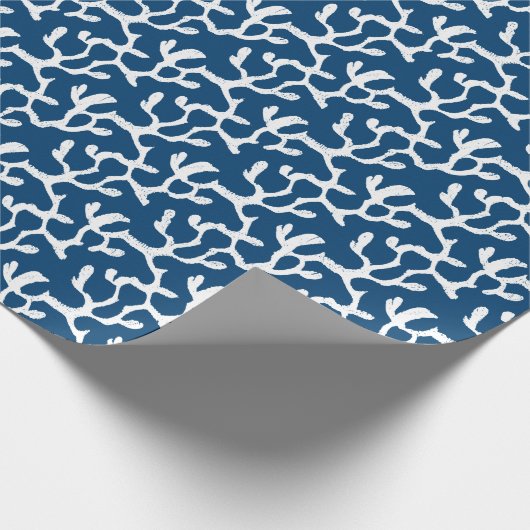Blauw en wit Abstract koraal, herstellend patroon Cadeaupapier (Hoek)