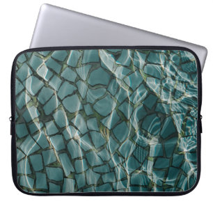 Blauw en wit abstract schilderij laptop sleeve