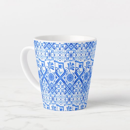 Blauw en wit Azulejo Spaans Azul Pattern Latte Mok (Linkerhoek)
