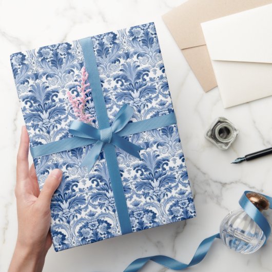 Blauw en wit Bloemen Damast Spaans Tegel Cadeaupapier (Geschenken)