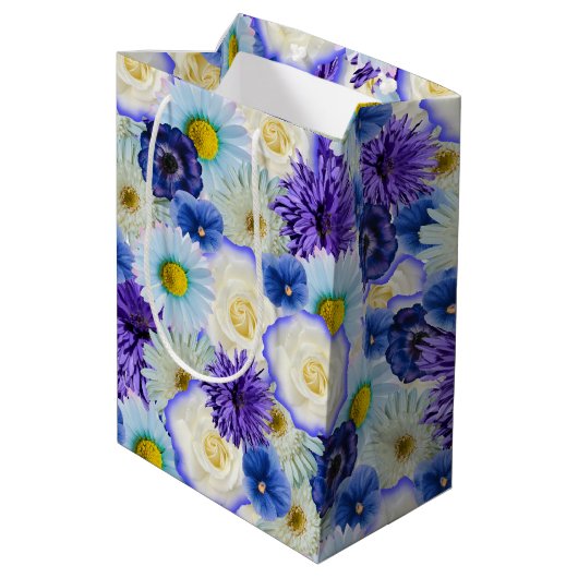 Blauw en wit Bloemen Vrijgezellenfeest Bachelorett Medium Cadeauzakje (Achterkant Gekanteld)