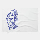 Blauw en wit bloemenmonogram M Theedoek (Horizontaal)