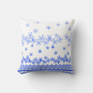 Blauw en wit bloemmotief, kussen