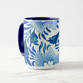 Blauw en wit bloemmotief mok (Voorkant links)
