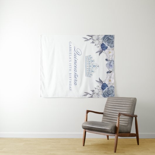 Blauw en wit bloemmotief | Quinceanera achtergrond Wandkleed (In Situ (horizontaal))