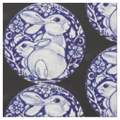Blauw en wit Bunny Rabbit Medallion Fabric Black Stof (Close Up)