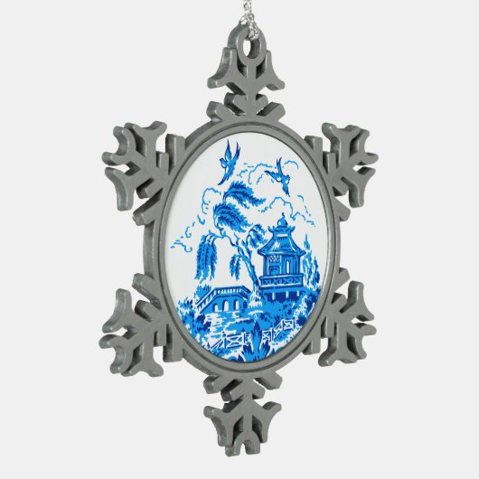 Blauw en wit China Blauw Willow Design Tin Sneeuwvlok Ornament (Links)