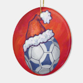 Blauw en wit feestelijk Voetbal op rood Keramisch Ornament (Links)