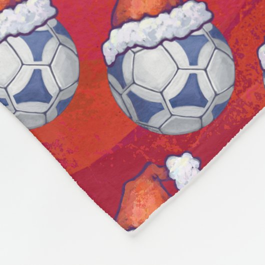 Blauw en wit feestelijk Voetbal Patroon op rood Fleece Deken (Hoek)