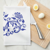 Blauw en wit Floral Monogram M Theedoek (Quarter Fold)