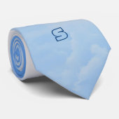 Blauw en wit gedeeltelijk troebel hemel stropdas (Opgerold)