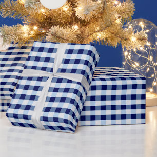 Blauw en wit geruit cadeaupapier