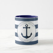Blauw en wit gestreept met anker gepersonaliseerd mok (Midden)