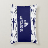 Blauw en wit haaienpatroon met naam jongen accent kussen (Voorkant(Verticaal))