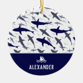 Blauw en wit haaienpatroon met naam Kerstman Keramisch Ornament (Voorkant)