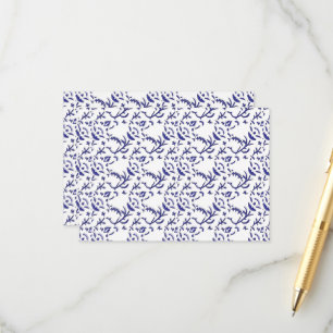 Blauw en wit inpakpapier met een afbeelding informatiekaartje