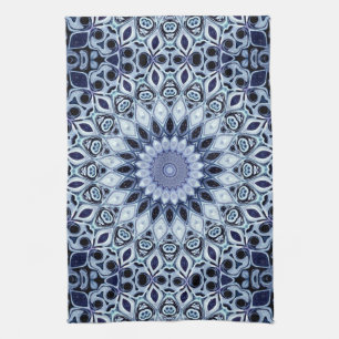 Blauw en Wit Kaleidoscoop Mandala Patroon Theedoek